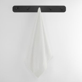 Biela froté bavlnená osuška 70x140 cm Amari – AmeliaHome - Image 3