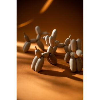 Drevená soška (výška 14,5 cm) Ballon Dog – Boyhood – Obrázok 4