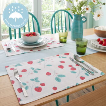 Prestieranie 4 ks 30x46 cm Strawberry Garden – Catherine Lansfield – Obrázok 4