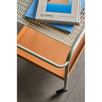 Kovový servírovací stolík na kolieskach 47x66 cm Push – Hübsch - Image 7