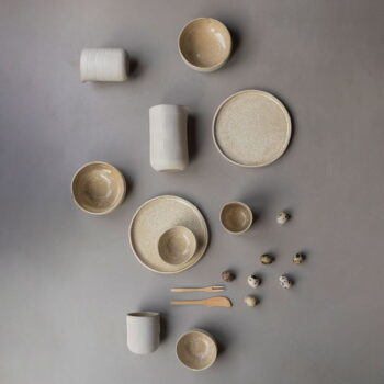 Bielo-béžové misky v súprave 2 ks z kameňa ø 10 cm Sand Grain – Mette Ditmer Denmark - Image 3