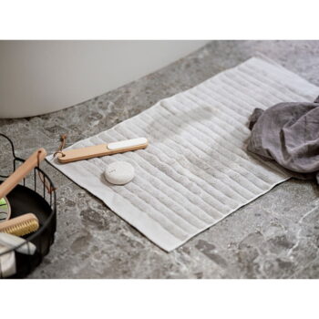 Béžová kúpeľňová predložka 50x80 cm Inu - Zone – Obrázok 2