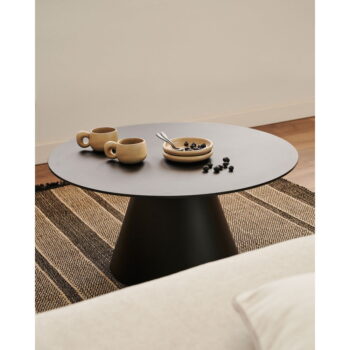 Čierny okrúhly konferenčný stolík so sklenenou doskou ø 80 cm Wilshire – Kave Home - Image 4