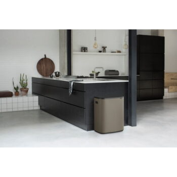 Sivý dotykový oceľový odpadkový kôš na triedený odpad 60 l Bo Touch Bin – Brabantia - Image 3