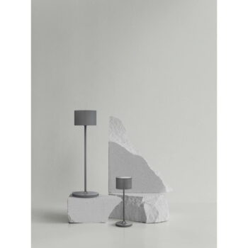 LED prenosné stmievateľné vonkajšie svietidlo na USB ø 7 cm Farol Mini – Blomus - Image 2