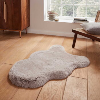 Svetlosivá syntetická kožušina 60x90 cm Super Teddy – Think Rugs - Image 2