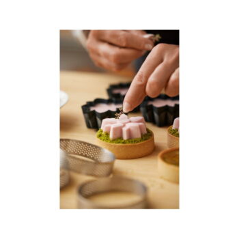 Silikónové formy na pečenie muffinov v súprave 6 ks Flower – Blomsterbergs – Obrázok 4
