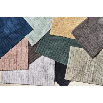 Tmavomodrá bavlnená kúpeľňová predložka Zone Tiles, 80 x 50 cm - Image 2