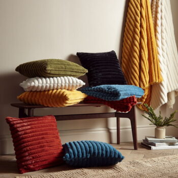 Deka z mikroplyšu 130x170 cm Cosy Ribbed - Catherine Lansfield - Image 5