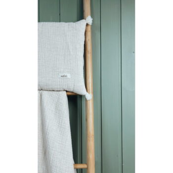 Krémová mušelínová detská deka a vankúš v súprave 100x130 cm Muslin Linen – Malomi Kids - Image 3