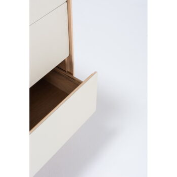 Vysoká komoda z dubového dreva v bielo-prírodnej farbe 60x100 cm Fina – Gazzda – Obrázok 4