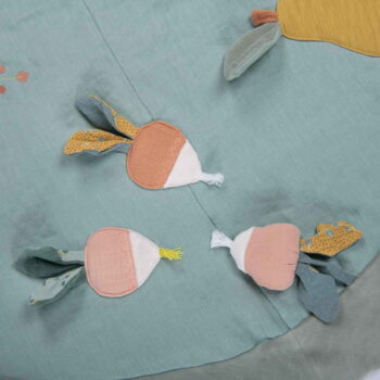 Svetlozelená detská hracia podložka Trois Petits Lapins – Moulin Roty - Image 5