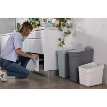 Tmavosivý odpadkový kôš na triedený odpad z recyklovaného plastu 10 l Ready To Collect – Curver - Image 6