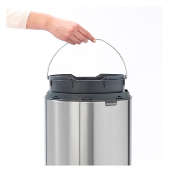 Dotykový oceľový odpadkový kôš v matne striebornej farbe 30 l Touch Bin – Brabantia – Obrázok 4