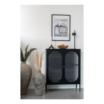 Čierna kovová vitrína 90x110 cm Adelaide – House Nordic - Image 6