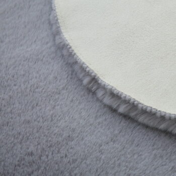 Svetlosivá syntetická kožušina 60x180 cm Caty – Ayyildiz Carpets – Obrázok 6
