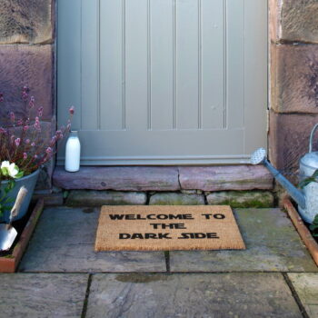 Rohožka z kokosového vlákna 40x60 cm Welcome to the Darkside – Artsy Doormats - Image 7