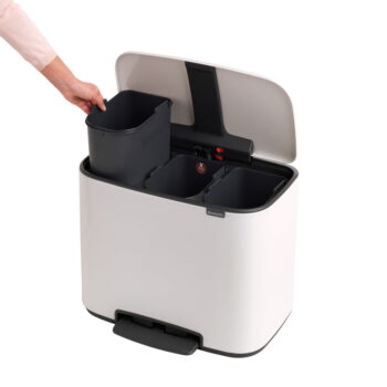 Biely nášľapný oceľový odpadkový kôš na triedený odpad 33 l Bo – Brabantia – Obrázok 4