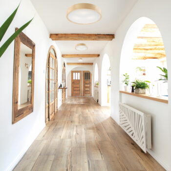 Svetlohnedé stropné svietidlo so skleneným tienidlom ø 47 cm Eveline – LAMKUR – Obrázok 3