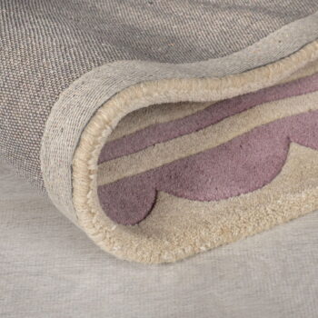 Ručne tkaný vlnený okrúhly koberec vo fialovo-prírodnej farbe ø 120 cm Lois Scallop – Flair Rugs - Image 3