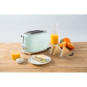 Svetlozelený hriankovač Retro Style – SMEG - Image 10