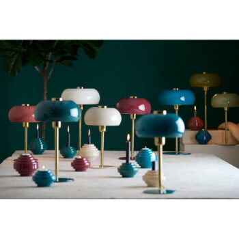 Vínovočervená stolová lampa s kovovým tienidlom (výška  40 cm) Surin – Light & Living - Image 2