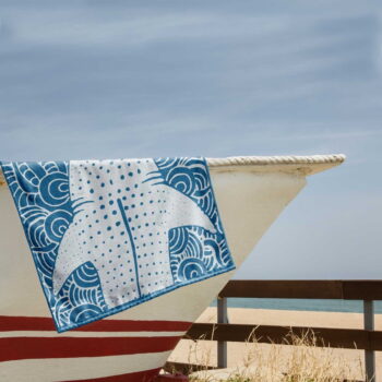 Modrá plážová osuška 90x180 cm Shark - DecoKing - Image 3
