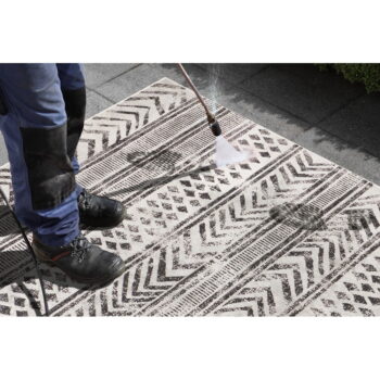 Čierno-krémový vonkajší koberec NORTHRUGS Biri, 80 x 250 cm - Image 4