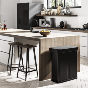 Matne čierny oceľový bezdotykový odpadkový kôš na triedený odpad 58 l – simplehuman - Image 4