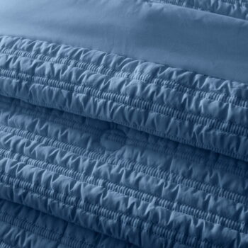 Modrý prešívaný pléd 220x220 cm Lennon Stripe – Catherine Lansfield - Image 3