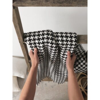 Čierno-biela deka so vzorom kohútej stopy Euromant Pearls Black, 140x180 cm – Obrázok 2