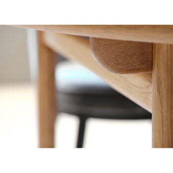 Okrúhly rozkladací jedálenský stôl v dekore duba ø 120 cm Carno – Unique Furniture – Obrázok 3