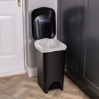 Čierny pedálový plastový odpadkový kôš 40 l - Addis - Image 4