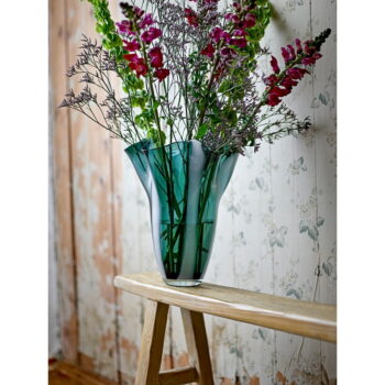Zelená sklenená ručne vyrobená váza (výška 32 cm) Lettice – Bloomingville - Image 2