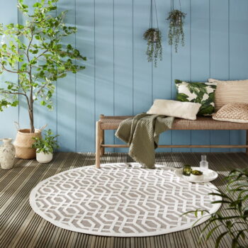 Béžový okrúhly vonkajší koberec ø 160 cm Mondo - Flair Rugs - Image 2