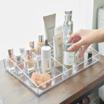 Kúpeľňový organizér na kozmetiku z recyklovaného plastu Cosmetic Station - iDesign - Image 6