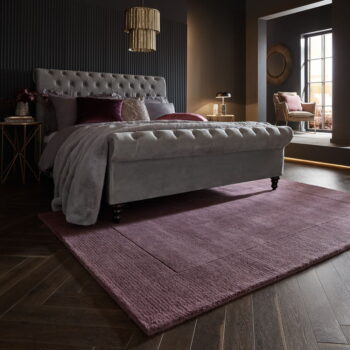 Tmavofialový ručne tkaný vlnený koberec 120x170 cm Border – Flair Rugs - Image 2