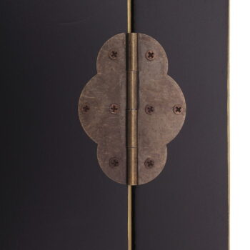 Čierna skrinka 63x131 cm Oriente – Ixia – Obrázok 3