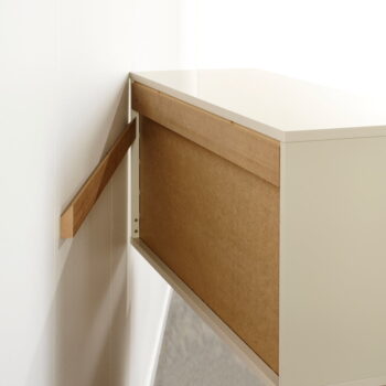 Čierno-béžový TV stolík 133x22 cm Mistral – Hammel Furniture - Image 3