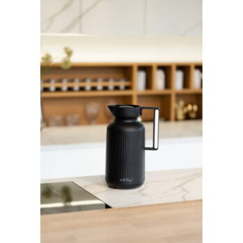 Matne čierna termoska 1 l Lungo – Vialli Design - Image 2