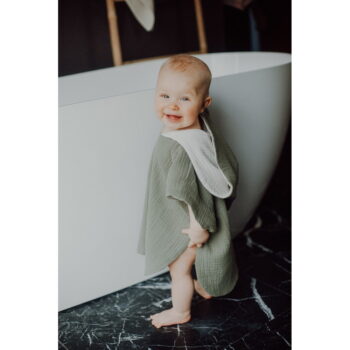 Kaki mušelínové detské pončo veľkosť M – Malomi Kids - Image 6