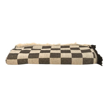 Čierno-béžový pléd na dvojlôžko 240x240 cm Black Checkerboard - Really Nice Things - Image 3