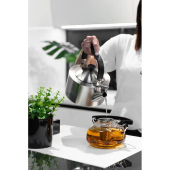 Matná antikoro varná kanvica s piestom Vialli Design Diamante, 1,5 l - Image 7