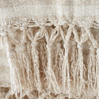 Béžová zamatová deka 130x170 cm Stripe Chenille – Catherine Lansfield - Image 2