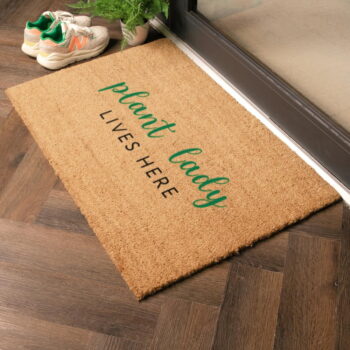Rohožka z kokosového vlákna 40x60 cm Plant Lady Lives Here – Artsy Doormats – Obrázok 6