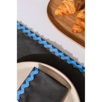 Ľanové obrúsky v súprave 4 ks Wavy – Really Nice Things - Image 3