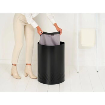 Matne čierny kovový kôš na bielizeň 55 l Selector – Brabantia - Image 4