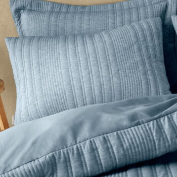 Modré obliečky na dvojlôžko 200x200 cm Tamba Stripe – Pineapple Elephant – Obrázok 3