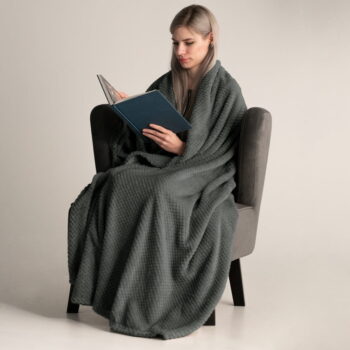 Tmavosivá deka z mikrovlákna DecoKing Henry, 210 × 170 cm - Image 3