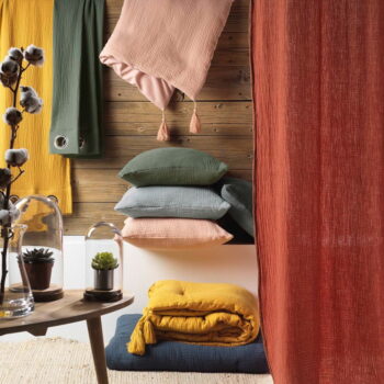 Žlté predĺžené mušelínové obliečky na dvojlôžko 240x260 cm Angelia – douceur d'intérieur - Image 4
